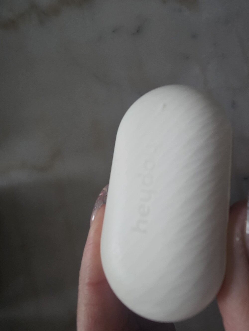 Hayday Wireless Earbuds with Charging Case - White - Picture 2 of 4